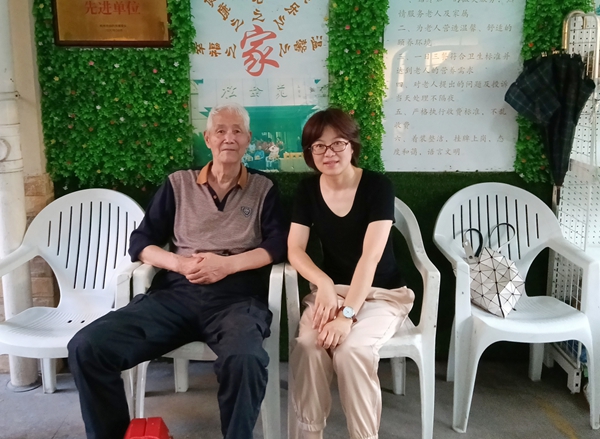 1656819159878788.jpg 上门慰问.jpg