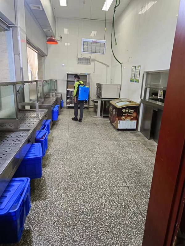 1658975402630340.jpg 蟑螂灭杀工作.jpg