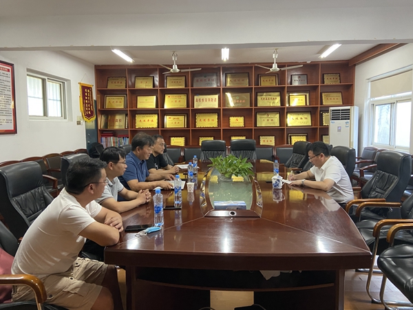 1660358549435175.jpg 严小军到后勤保障处调研工作图1.jpg