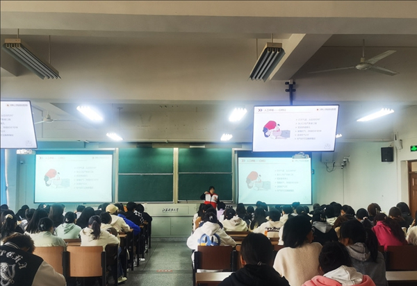 1668667629666105.jpg 江苏科技大学校医院开展急救持证培训.jpg