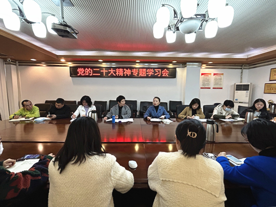 1679654712321360.jpg 638133445784209741.jpg