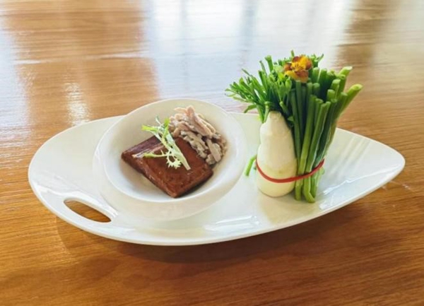 1681996003493353.jpg 4.jpg