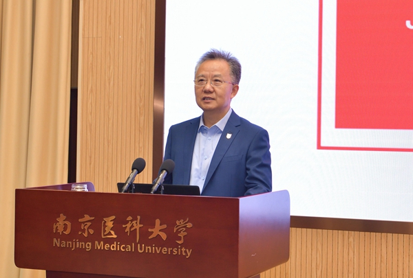 1708936108440074.jpg 纪委书记沈历宗.jpg