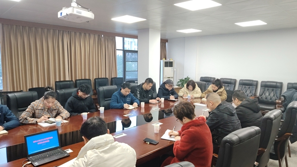 1710124919565188.jpg ceec6f1d5e20541d7de255e35d3b024.jpg