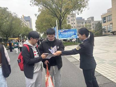 1711075517386613.jpg clip_image004.jpg