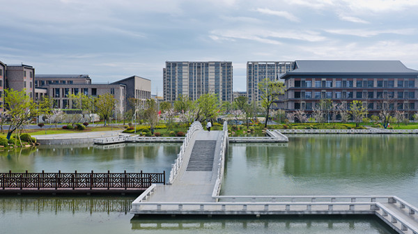 1711076961365610.jpg 4.jpg