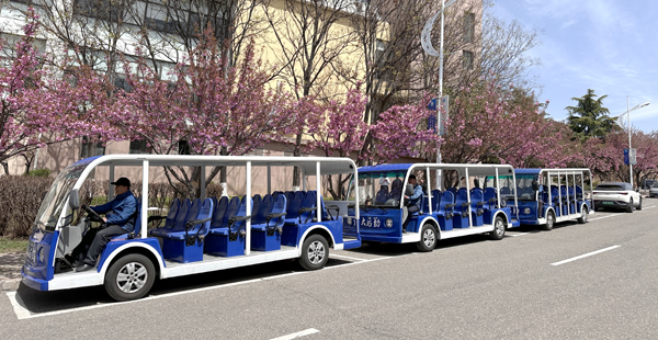 1714378559121783.jpg 校园小公交.jpg