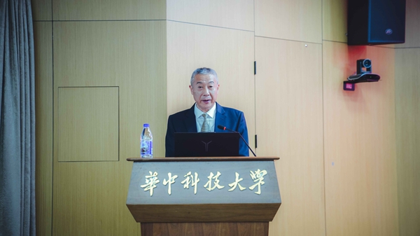 1741766071367376.jpg 图8 中心党总支书记张祖军作总结讲话.jpg