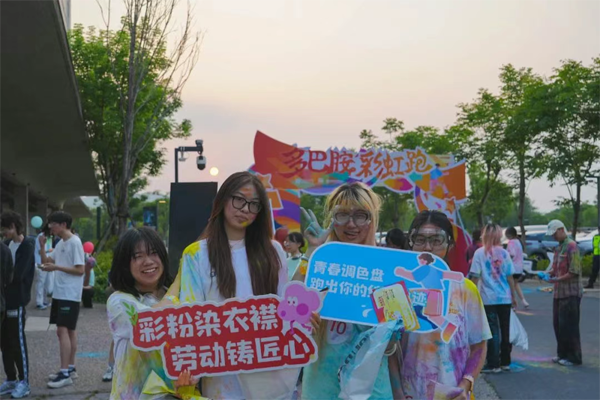 1746689934902983.png 照片16.png