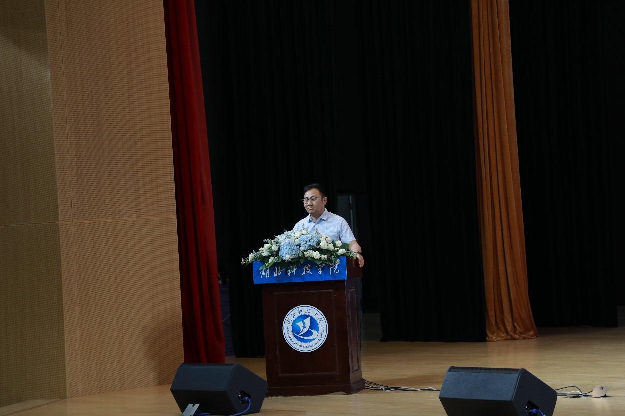 1685499968264921.jpg 杨道万.jpg